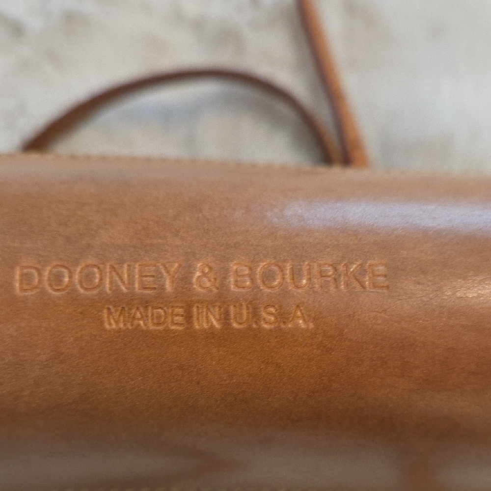 Dooney & Bourke Black and Brown Shoulder Bag - Picture 11 of 12